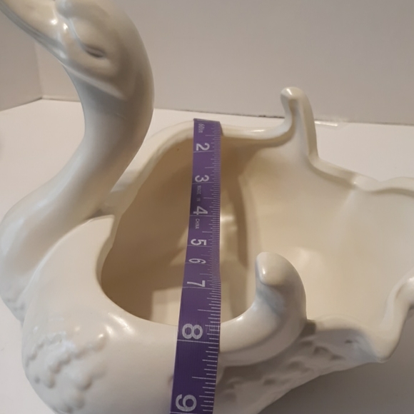 Vintage MCM Hull Swan Planter - Picture 8 of 11